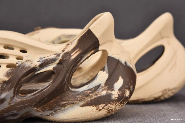 Clay GX8774 Cream Foam Adidas RNNR Yeezy MX 1212